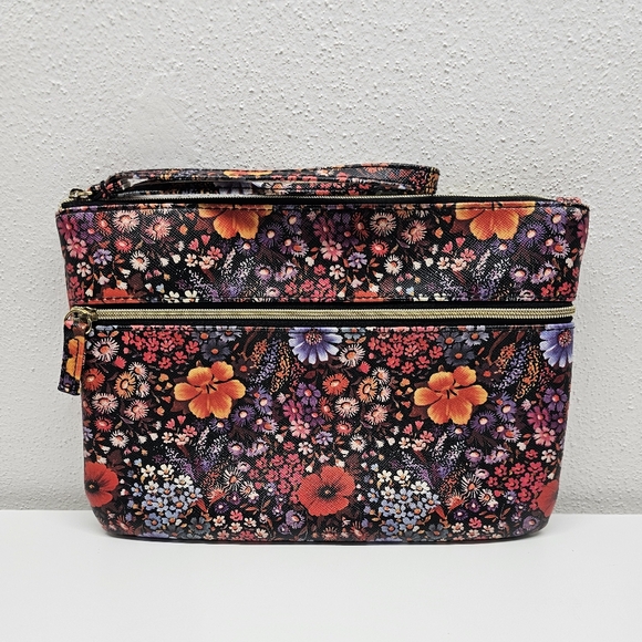 Floral Large Wristlet Clutch Make-Up Pouch - Picture 1 of 10